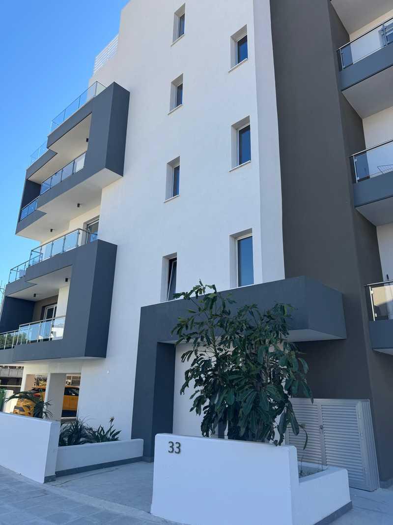 2-bedroom apartment to rent: https://www.bazaraki.com/adv/5797645_2-bedroom-apartment-to-rent (www.bazaraki.com)