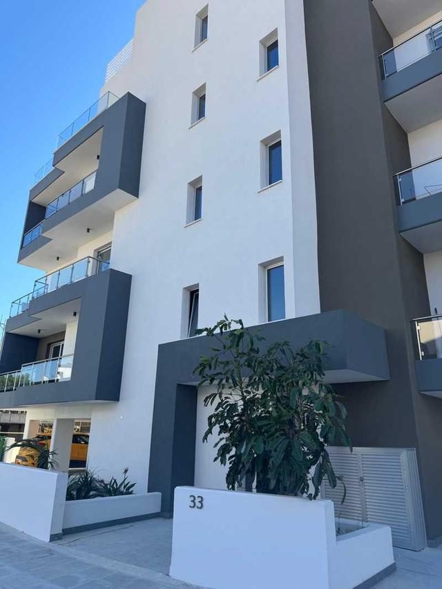 2-bedroom apartment to rent: https://www.bazaraki.com/adv/5797645_2-bedroom-apartment-to-rent (www.bazaraki.com)