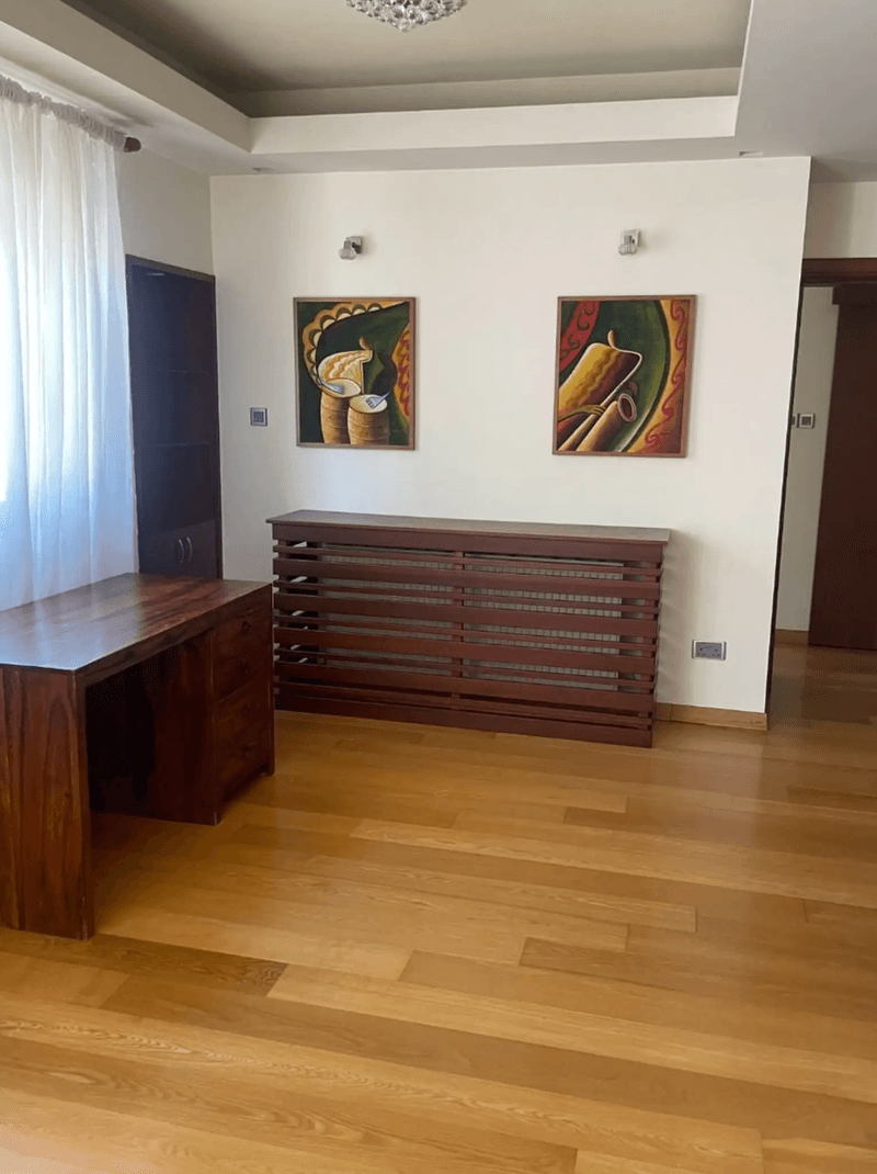 2-bedroom apartment to rent: https://www.bazaraki.com/adv/5795271_2-bedroom-apartment-to-rent (www.bazaraki.com)