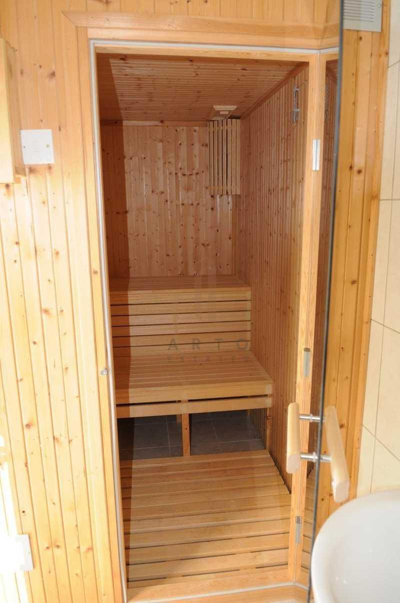  3-bedroom villa to rent: https://www.bazaraki.com/adv/5790392_3-bedroom-villa-to-rent (www.bazaraki.com)