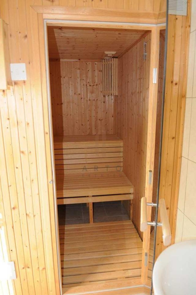 3-bedroom villa to rent: https://www.bazaraki.com/adv/5790392_3-bedroom-villa-to-rent (www.bazaraki.com)