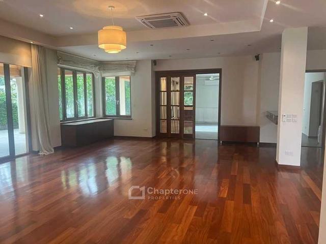 5-bedroom villa to rent: https://www.bazaraki.com/adv/5797692_5-bedroom-villa-to-rent (www.bazaraki.com)