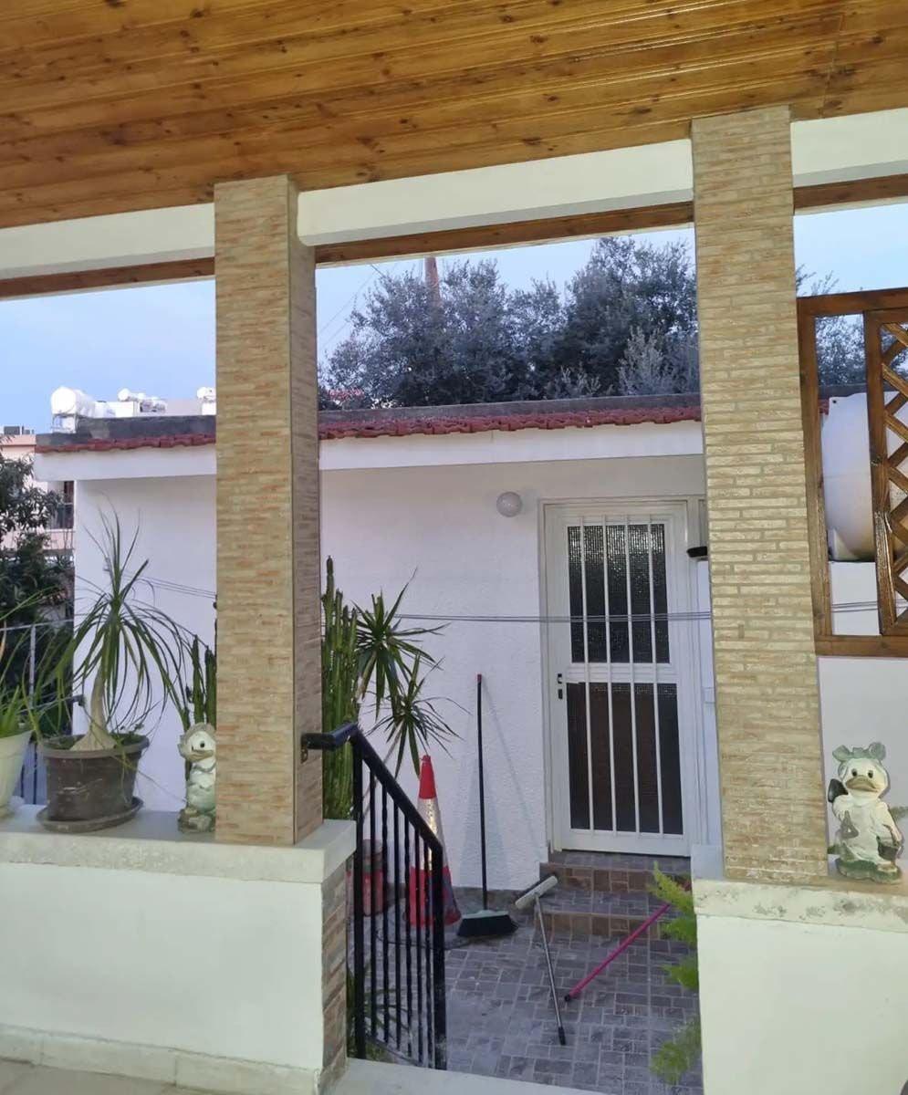 House To Rent, Larnaca, Chrysopolitissa: https://incyprusproperty.com/property/kineyirou/house-to-rent-larnaca-chrysopolitissa-2/ (incyprusproperty.com)