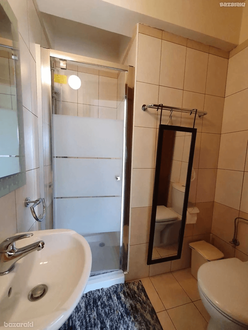 3-bedroom apartment to rent: https://www.bazaraki.com/adv/5795160_3-bedroom-apartment-to-rent (www.bazaraki.com)