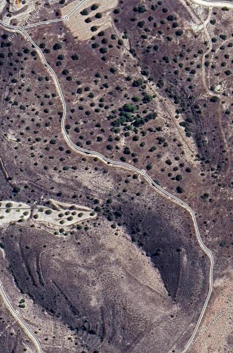 89,633 SQM Residential Plot for sale in Alampra, Nicosia: https://www.buysellcyprus.com/property-for-sale/nicosia/alampra/plot-for-sale-alampra-nicosia-1796635.html (www.buysellcyprus.com)
