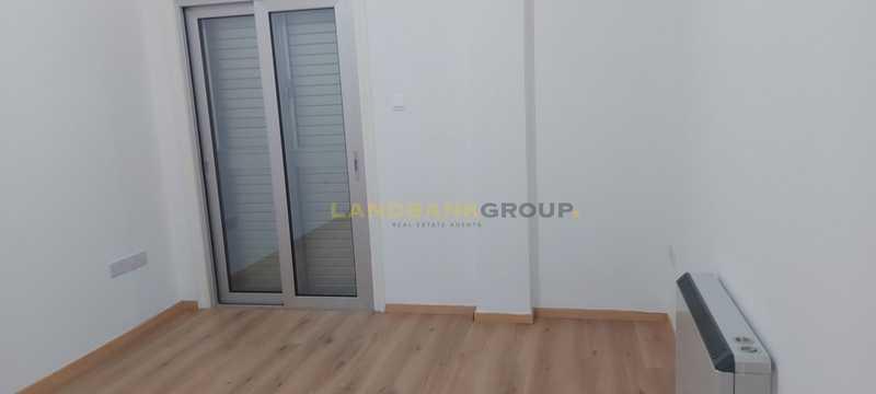 3-bedroom apartment to rent: https://www.bazaraki.com/adv/5791313_3-bedroom-apartment-to-rent (www.bazaraki.com)