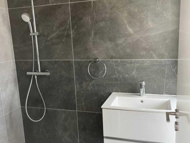 3-bedroom penthouse for sale: https://www.bazaraki.com/adv/5791718_3-bedroom-penthouse-for-sale (www.bazaraki.com)