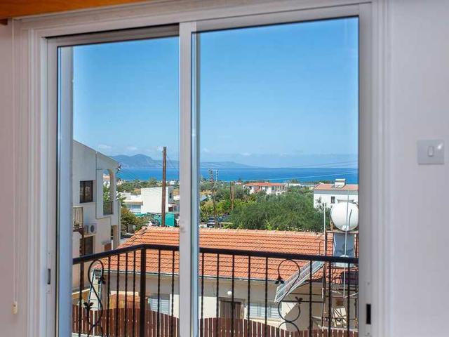 4-bedroom villa for sale: https://www.bazaraki.com/adv/5797316_4-bedroom-villa-for-sale (www.bazaraki.com)