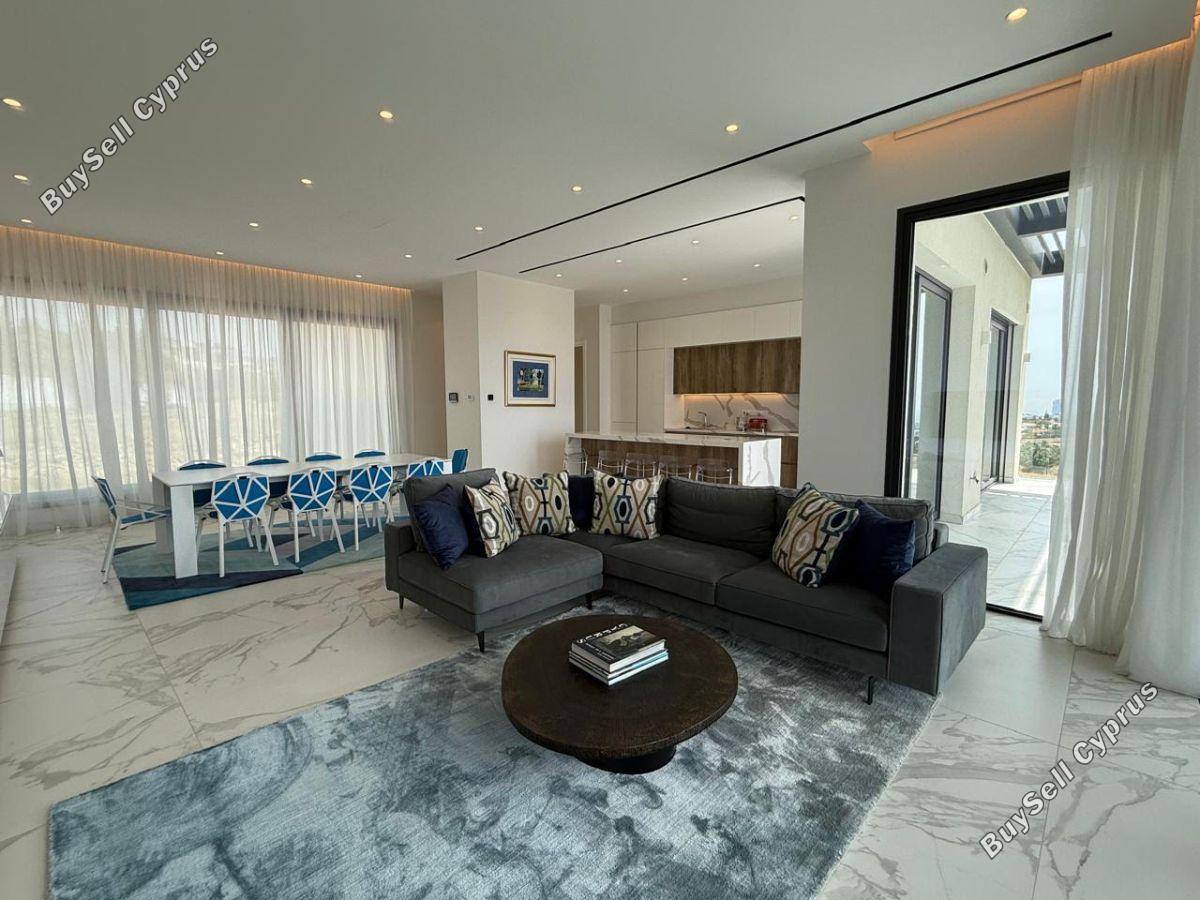 4 Bedroom Town house to rent in Germasogeia, Limassol: https://www.buysellcyprus.com/property-for-rent/limassol/germasogeia/4-bed-town-house-to-rent-germasogeia-limassol-1798930.html (www.buysellcyprus.com)