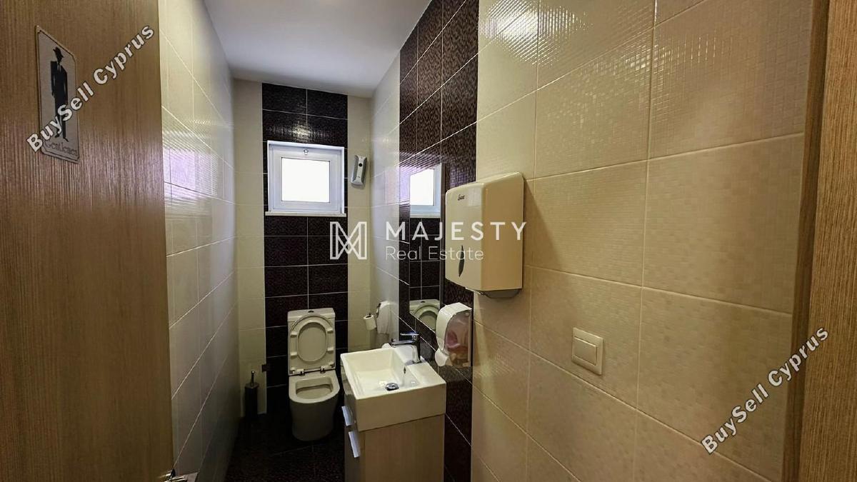 Commercial Building to rent in Agios Spyridonas, Limassol: https://www.buysellcyprus.com/property-for-rent/limassol/agios-spyridonas/commercial-building-to-rent-agios-spyridonas-limassol-1799880.html (www.buysellcyprus.com)