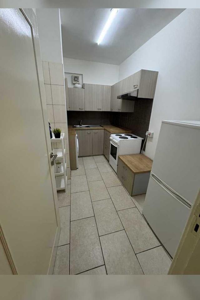  1-bedroom apartment to rent: https://www.bazaraki.com/adv/5789281_1-bedroom-apartment-to-rent (www.bazaraki.com)