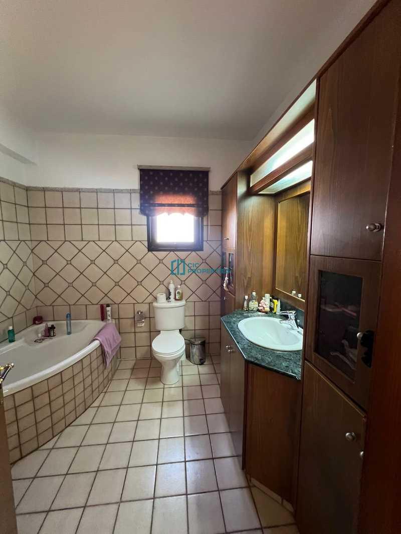 3-bedroom detached house for sale: https://www.bazaraki.com/adv/5786968_3-bedroom-detached-house-for-sale (www.bazaraki.com)