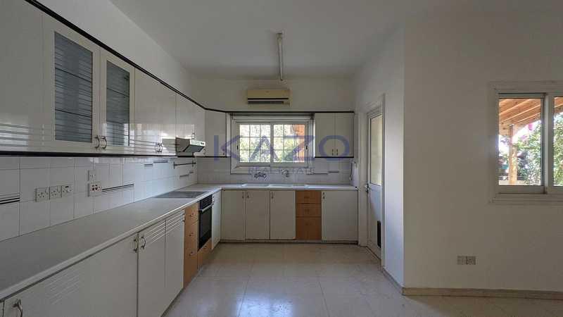 3-bedroom detached house for sale: https://www.bazaraki.com/adv/5789036_3-bedroom-detached-house-for-sale (www.bazaraki.com)