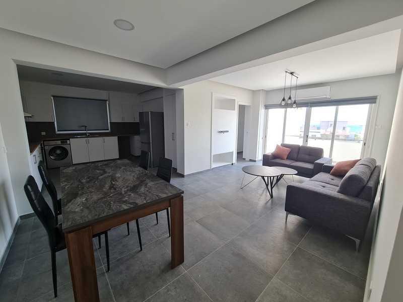 2 Beds 1 Bath Apartment/condo: https://www.facebook.com/marketplace/item/1209469877551850 (www.facebook.com)