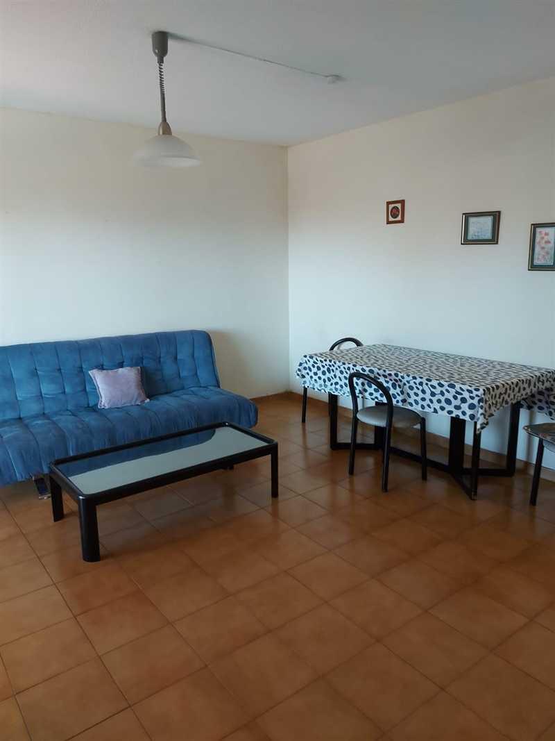 2-bedroom apartment to rent: https://www.bazaraki.com/adv/5786440_2-bedroom-apartment-to-rent (www.bazaraki.com)