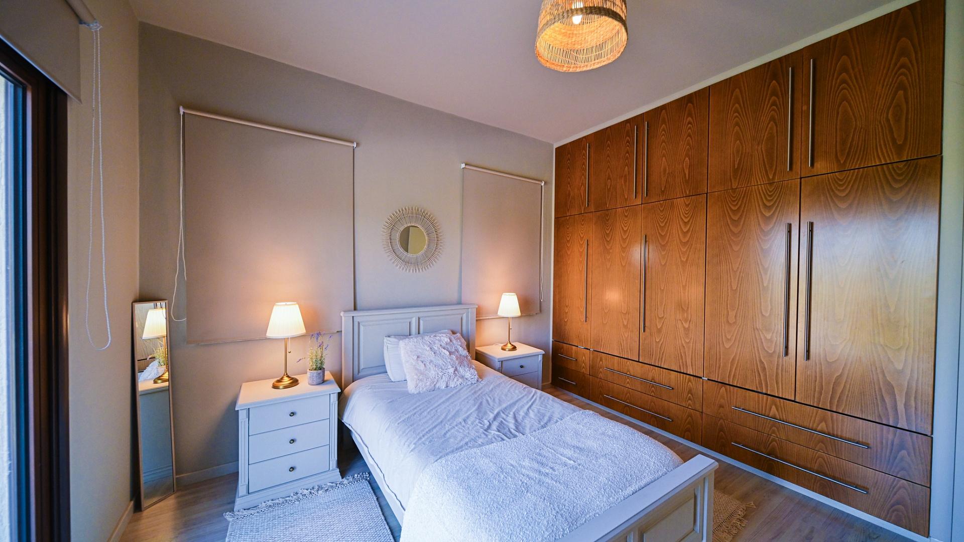 6-bedroom villa in Larnaca № 153177: https://dom.com.cy/en/catalog/sale/153177/ (dom.com.cy)