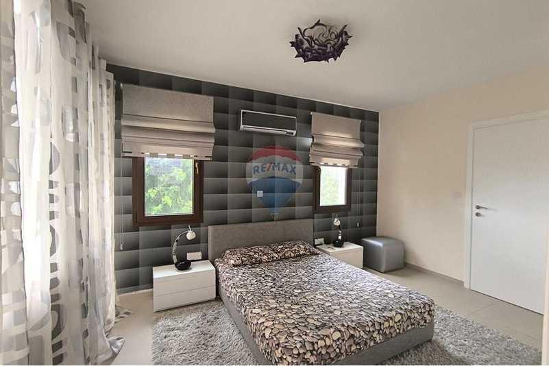 4-bedroom detached house for sale: https://www.bazaraki.com/adv/5793156_4-bedroom-detached-house-for-sale (www.bazaraki.com)