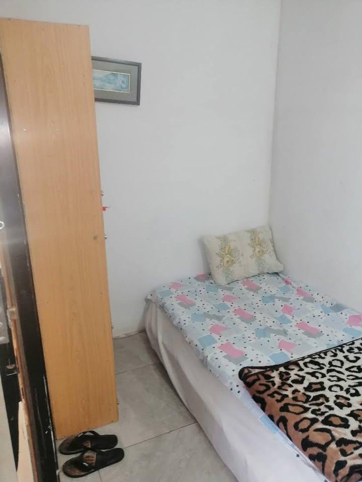 Room for rent at ypsonas limassol: https://www.facebook.com/marketplace/item/1382009536468480 (www.facebook.com)