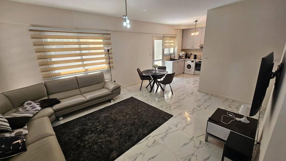 2 Bedrooms flat: https://www.facebook.com/marketplace/item/914080357447816 (www.facebook.com)