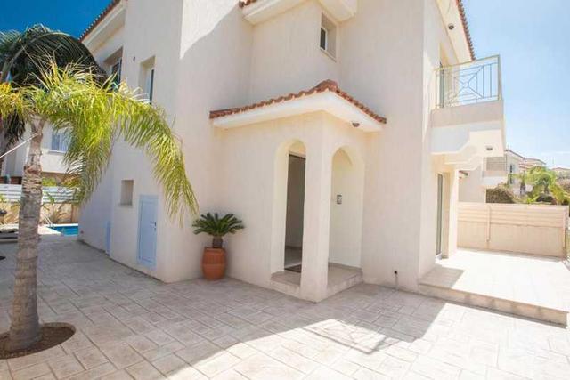 George's lux villa: https://www.bazaraki.com/adv/5793803_georges-lux-villa (www.bazaraki.com)