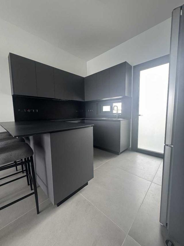 2-bedroom apartment to rent: https://www.bazaraki.com/adv/5787644_2-bedroom-apartment-to-rent (www.bazaraki.com)