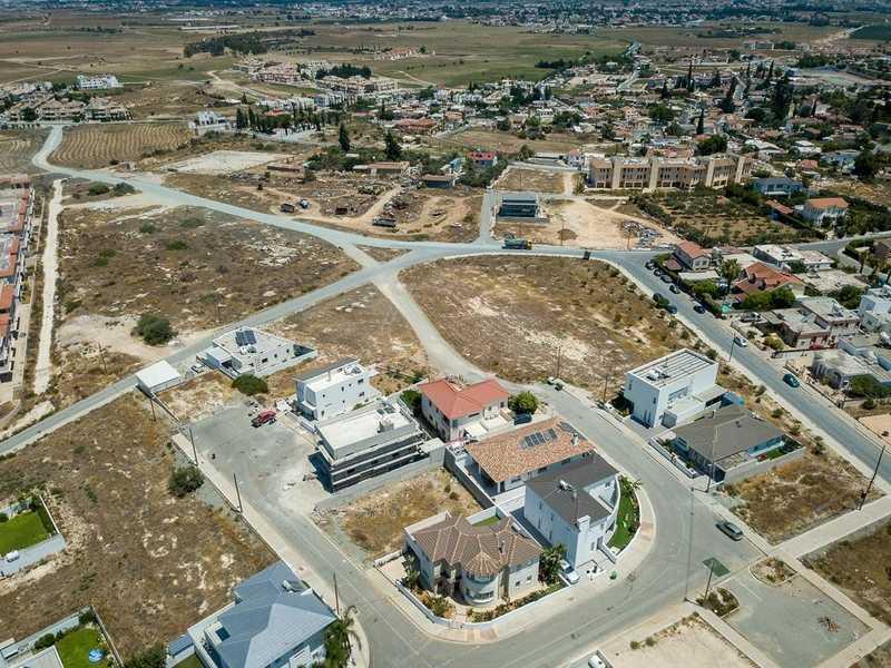 Residential land 4348 m²: https://www.bazaraki.com/adv/5798194_residential-land-4348-m2 (www.bazaraki.com)
