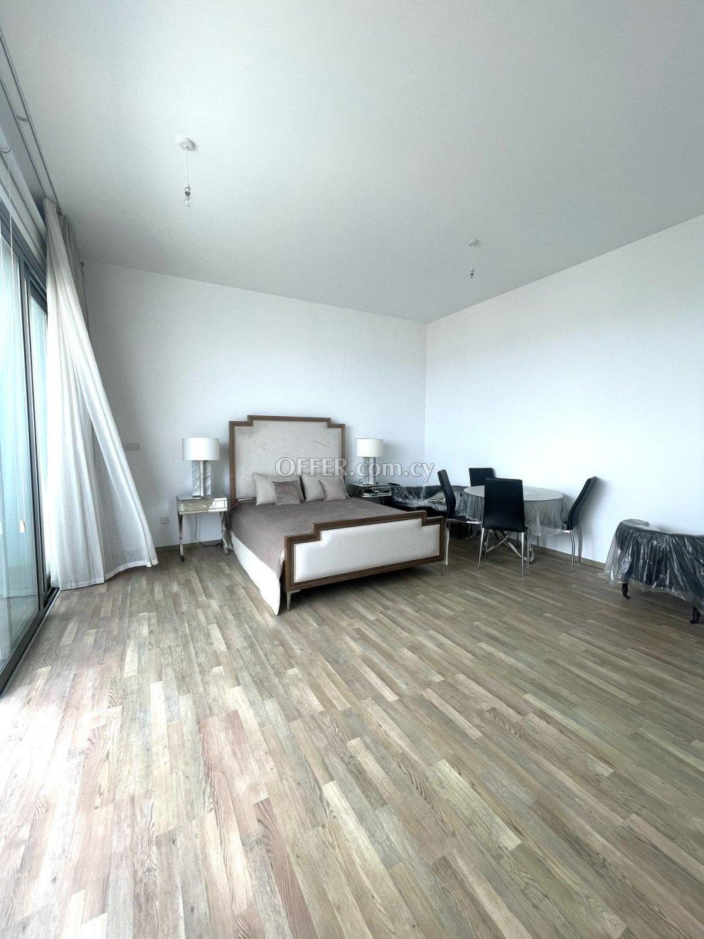 Apartment (Penthouse) in Moutagiaka Tourist Area, Limassol for Sale: https://www.offer.com.cy/en/apartment-penthouse-in-moutagiaka-tourist-area-limassol-for-sale/21-816378/ (www.offer.com.cy)