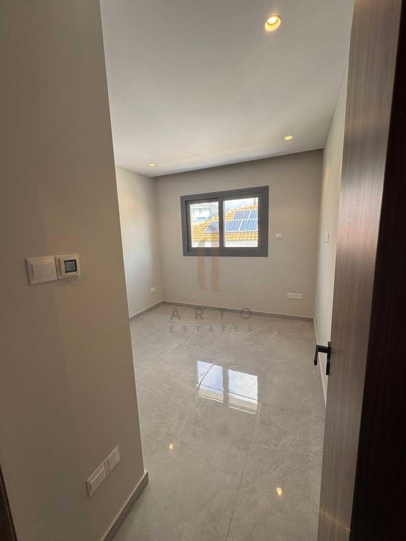 3-bedroom penthouse for sale: https://www.bazaraki.com/adv/5786579_3-bedroom-penthouse-for-sale (www.bazaraki.com)