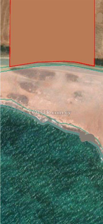 Seafront Tourist Piece Of Land Of 8899 Sq.M. In Ormideia, Larnaka: https://www.offer.com.cy/en/seafront-tourist-piece-of-land-of-8899-sq-m-in-ormideia-larnaka/21-775510/ (www.offer.com.cy)