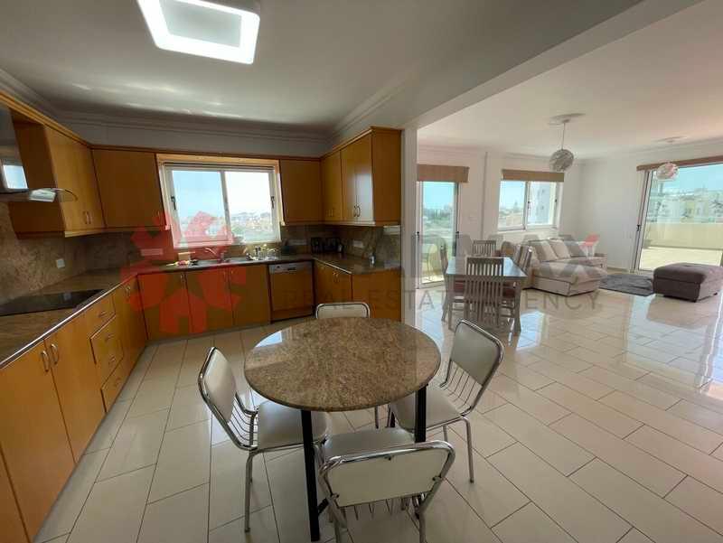 3-bedroom penthouse for sale: https://www.bazaraki.com/adv/5797545_3-bedroom-penthouse-for-sale (www.bazaraki.com)