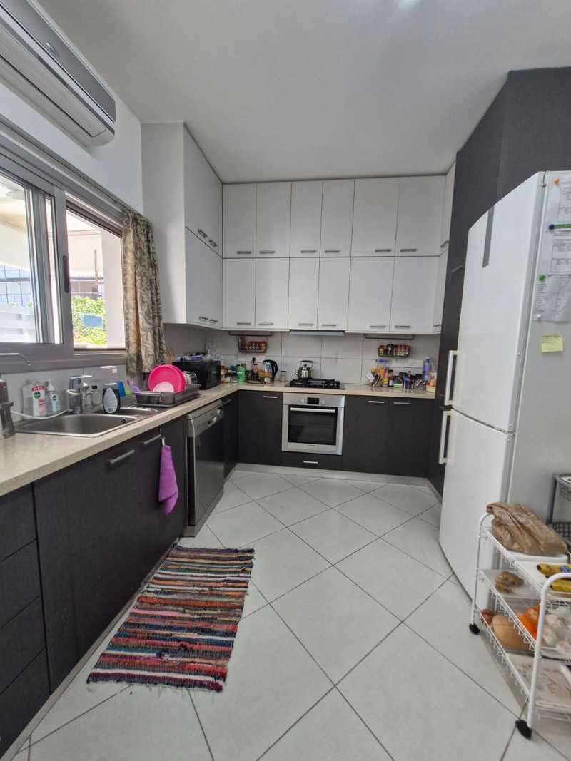 3-bedroom detached house to rent: https://www.bazaraki.com/adv/5793079_3-bedroom-detached-house-to-rent (www.bazaraki.com)