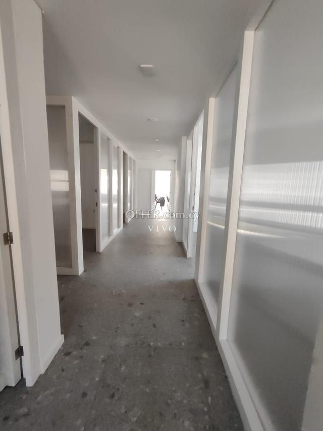 FULLY EQUIPPED MODERN OFFICE SPACE OF 500 SQ.M. NEAR LIMASSOL NEW PORT: https://www.offer.com.cy/en/fully-equipped-modern-office-space-of-500-sq-m-near-limassol-new-port/21-684056/ (www.offer.com.cy)