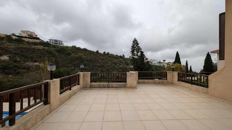 3-bedroom detached house for sale: https://www.bazaraki.com/adv/5798533_3-bedroom-detached-house-for-sale (www.bazaraki.com)