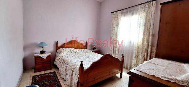 3-bedroom detached house for sale: https://www.bazaraki.com/adv/5787062_3-bedroom-detached-house-for-sale (www.bazaraki.com)