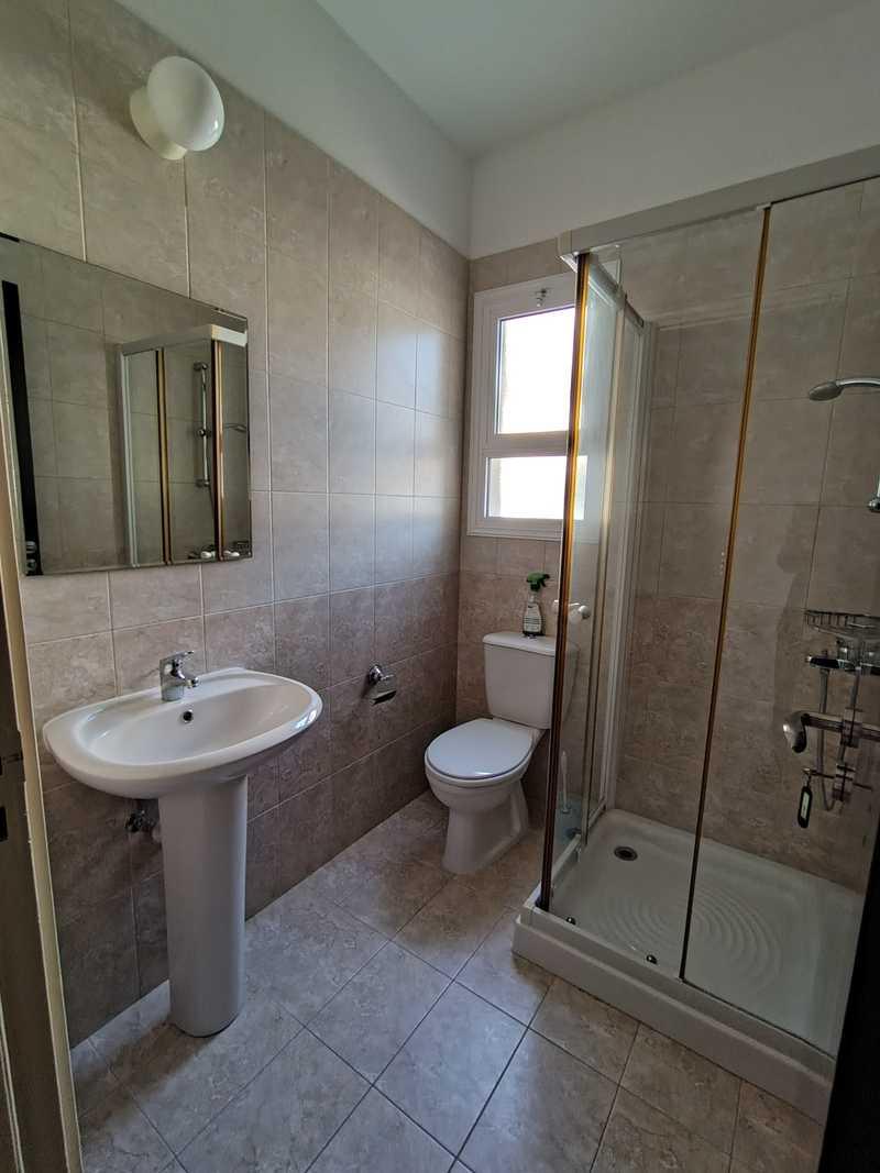 2-bedroom apartment to rent: https://www.bazaraki.com/adv/5796919_2-bedroom-apartment-to-rent (www.bazaraki.com)