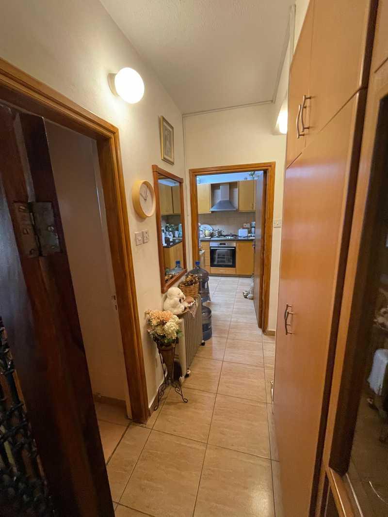 Cozy room in the city center: https://www.bazaraki.com/adv/5793054_cozy-room-for-rent-in-the-city-center (www.bazaraki.com)