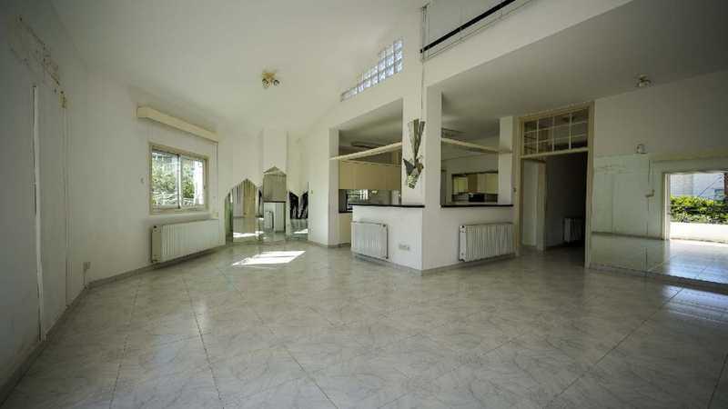 3-bedroom apartment for sale: https://www.bazaraki.com/adv/5792226_3-bedroom-apartment-for-sale (www.bazaraki.com)