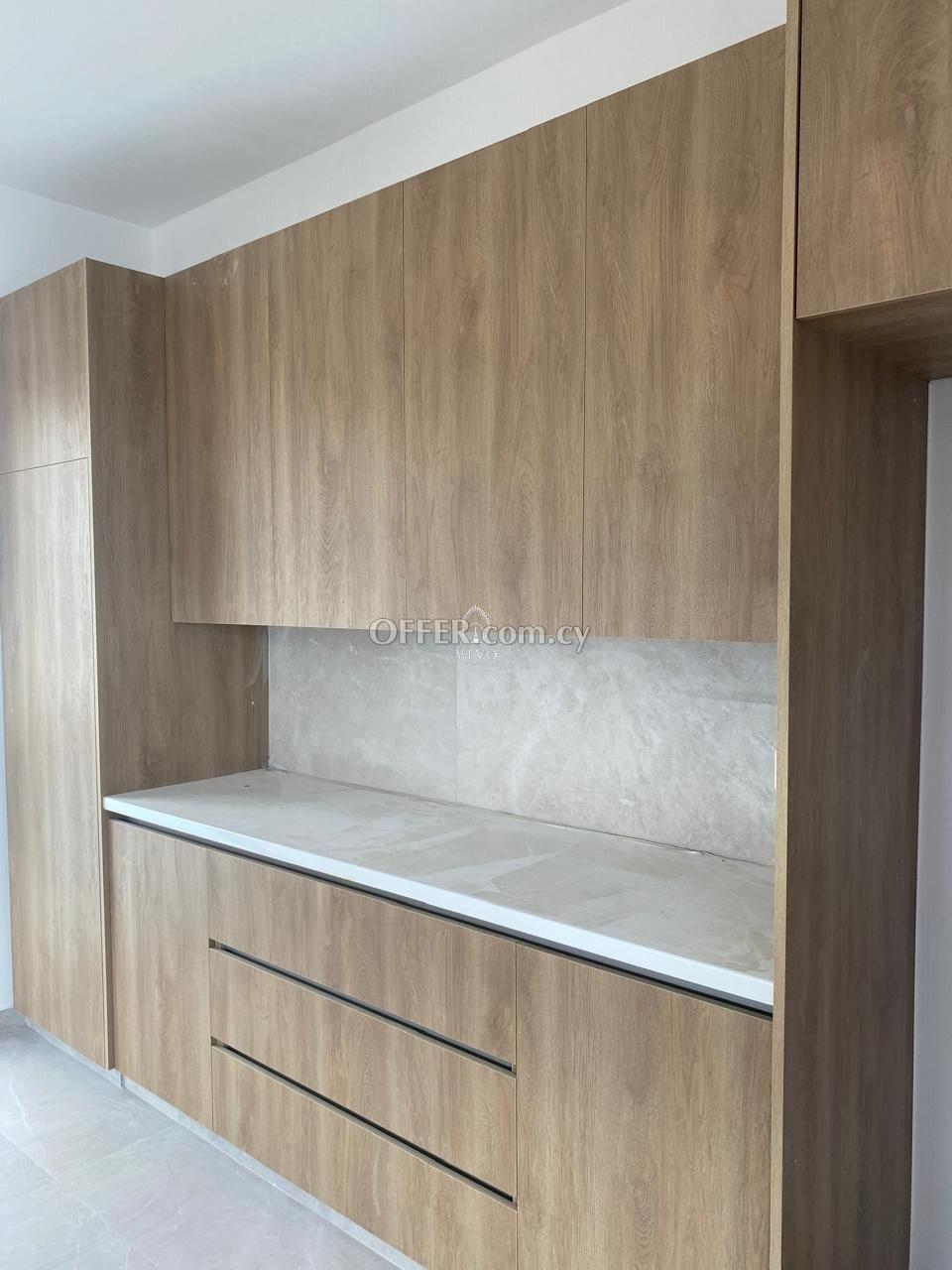 BRAND NEW THREE BEDROOM WHOLE- FLOOR APARTMENT + STUDIO IN PANTHEA: https://www.offer.com.cy/en/brand-new-three-bedroom-whole-floor-apartment-studio-in-panthea/21-816461/ (www.offer.com.cy)