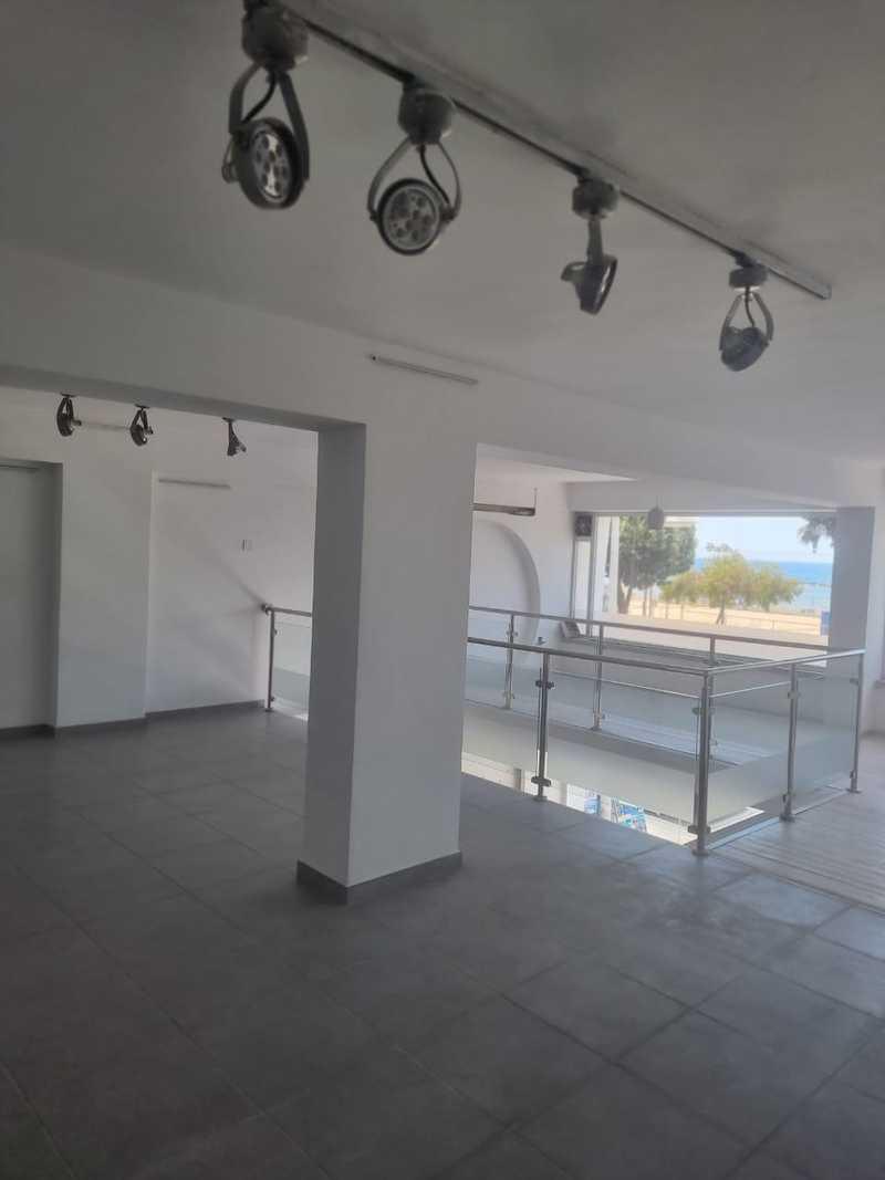 Sea front shop in prime location: https://www.bazaraki.com/adv/5786723_sea-front-shop-in-prime-location (www.bazaraki.com)
