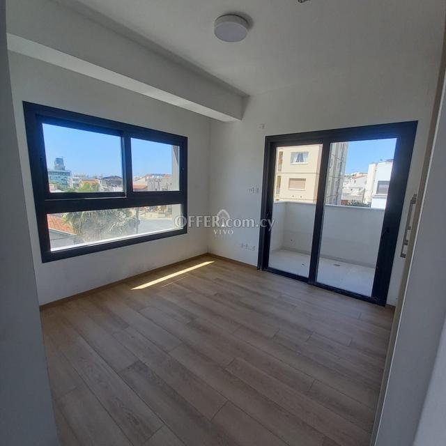 MODERN FULLY FURNISHED 3 BEDROOM APARTMENT WITH ROOF GARDEN IN MESA GEITONIA: https://www.offer.com.cy/en/modern-fully-furnished-3-bedroom-apartment-with-roof-garden-in-mesa-geitonia/21-816459/ (www.offer.com.cy)