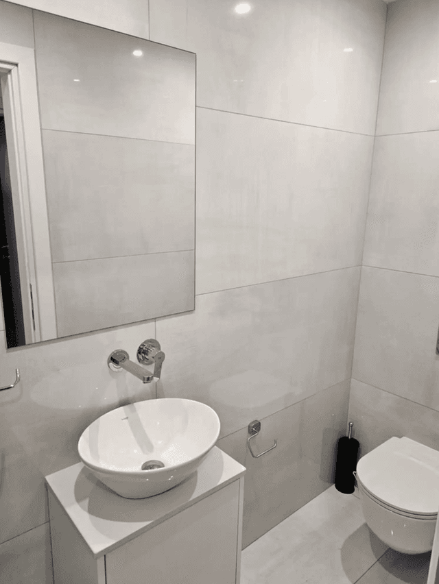 2-bedroom apartment to rent: https://www.bazaraki.com/adv/5797123_2-bedroom-apartment-to-rent (www.bazaraki.com)