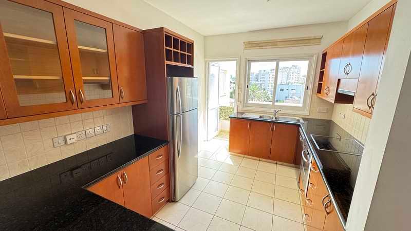 2-bedroom penthouse to rent: https://www.bazaraki.com/adv/5789335_2-bedroom-penthouse-to-rent (www.bazaraki.com)