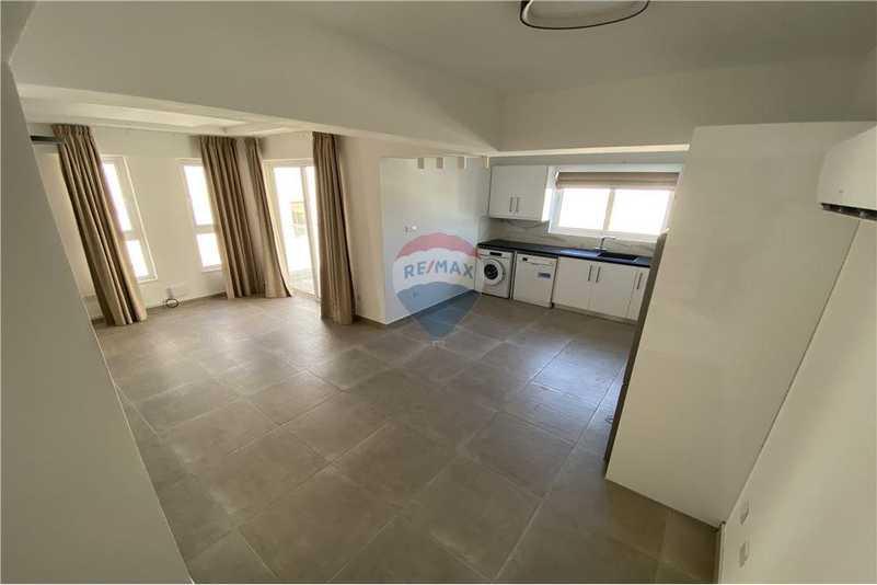 3-bedroom detached house for sale: https://www.bazaraki.com/adv/5787672_3-bedroom-detached-house-for-sale (www.bazaraki.com)