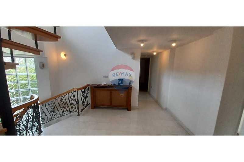 5-bedroom detached house for sale: https://www.bazaraki.com/adv/5798074_5-bedroom-detached-house-for-sale (www.bazaraki.com)