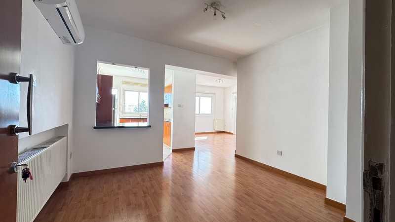 2-bedroom penthouse to rent: https://www.bazaraki.com/adv/5789335_2-bedroom-penthouse-to-rent (www.bazaraki.com)