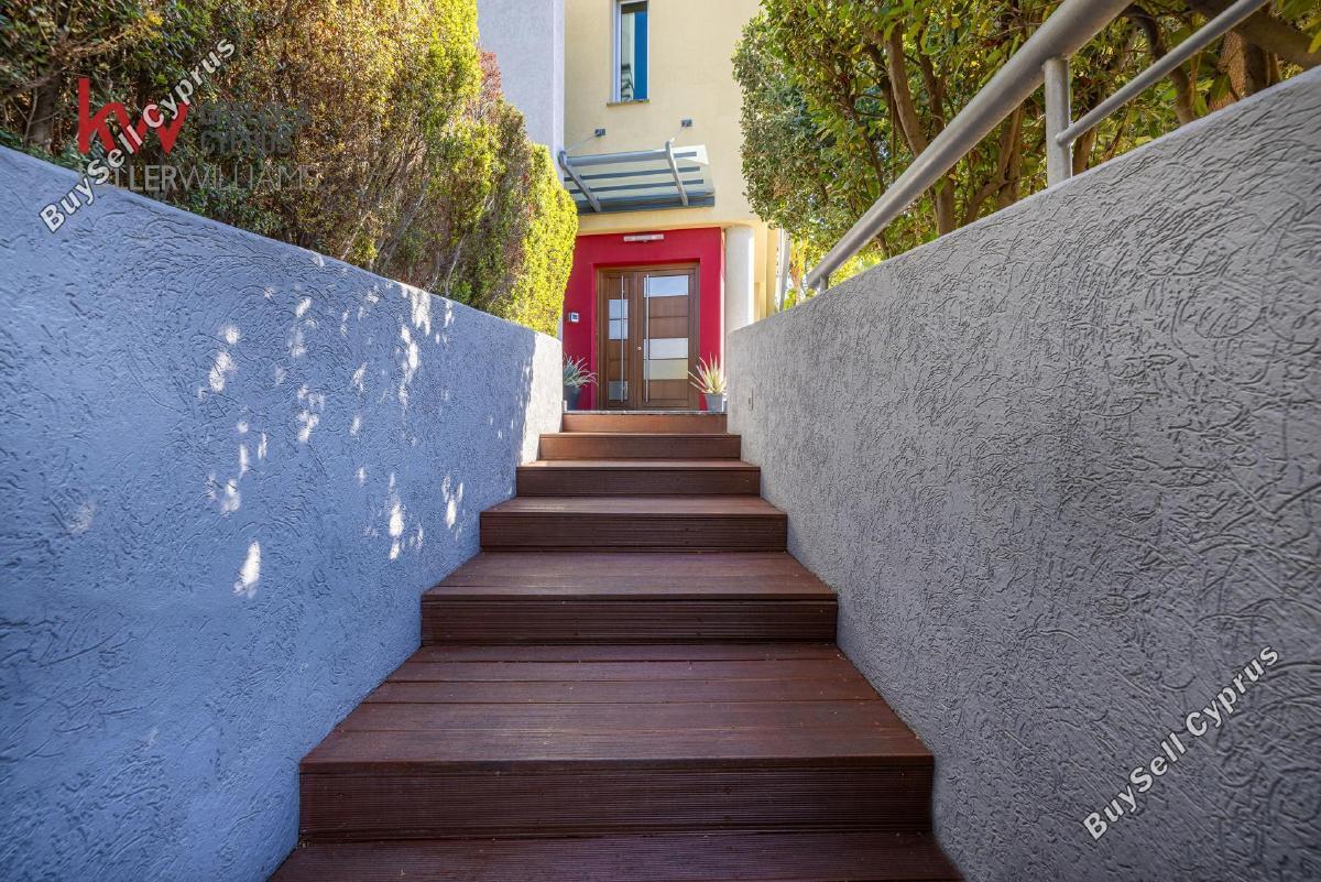 6 Bedroom Detached house for sale in Agia Fyla, Limassol: https://www.buysellcyprus.com/property-for-sale/limassol/agia-fyla/6-bed-detached-house-for-sale-agia-fyla-limassol-1800353.html (www.buysellcyprus.com)