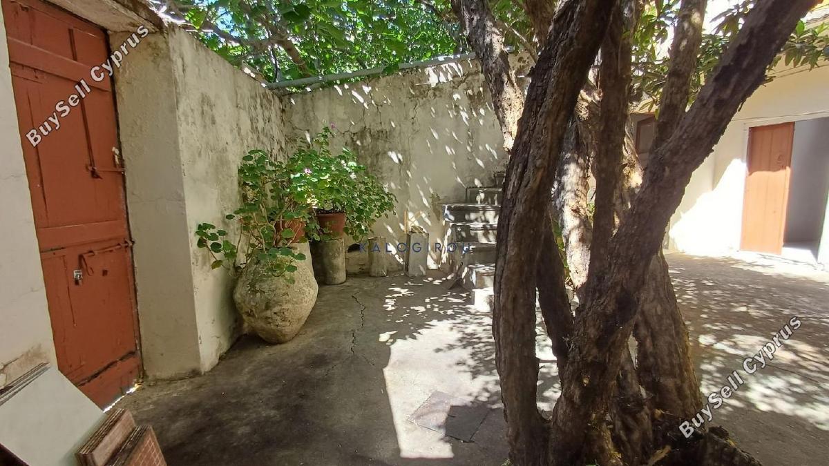4 Bedroom Semi-detached house for sale in Pano Lefkara, Larnaca: https://www.buysellcyprus.com/property-for-sale/larnaca/pano-lefkara/4-bed-semi-detached-house-for-sale-pano-lefkara-larnaca-1794231.html (www.buysellcyprus.com)