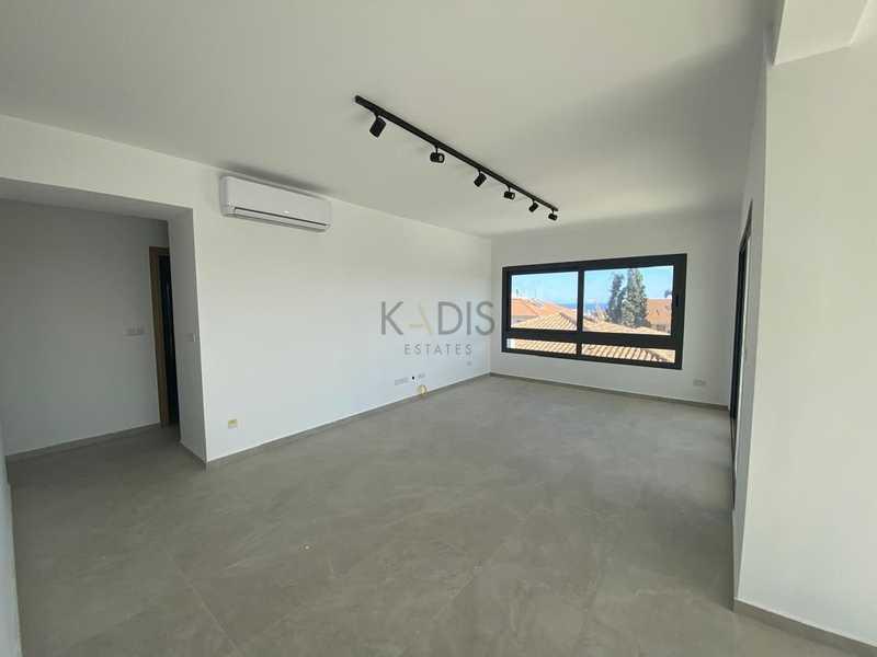 3-bedroom apartment to rent: https://www.bazaraki.com/adv/5786333_3-bedroom-apartment-to-rent (www.bazaraki.com)