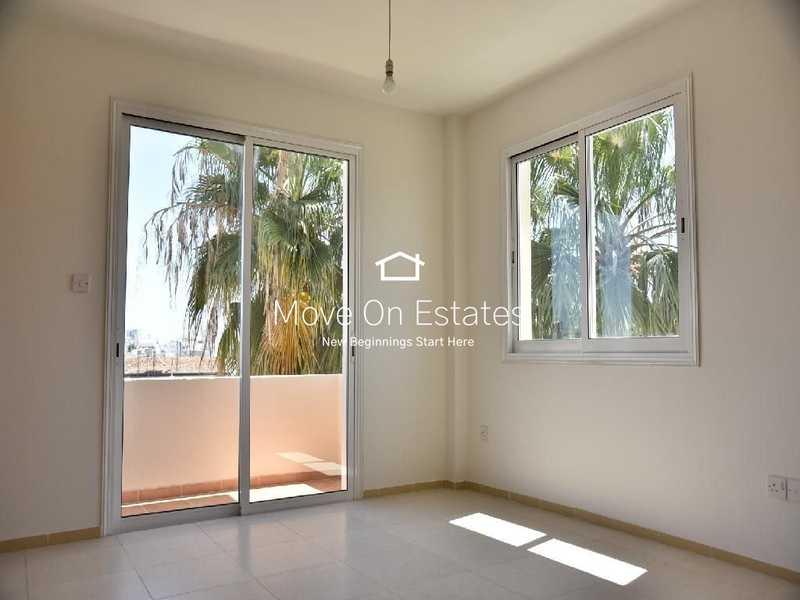 3-bedroom apartment for sale: https://www.bazaraki.com/adv/5786748_3-bedroom-apartment-for-sale (www.bazaraki.com)