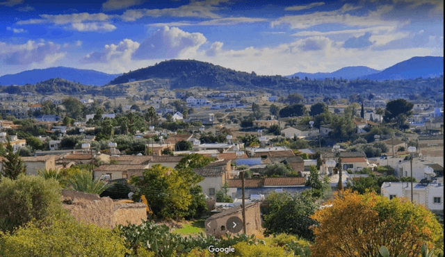 Residential land 635 m²: https://www.bazaraki.com/adv/5794941_residential-land-635-m2 (www.bazaraki.com)